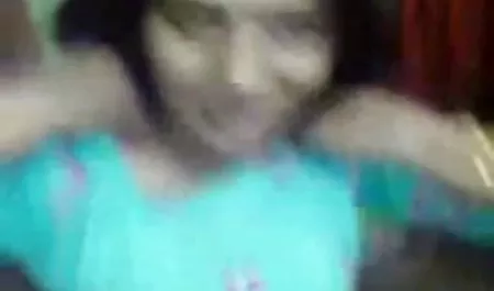 دانشجو صحنه های سکسی سریال عشق ممنوع جوان سوزی یک پسران را به پسرها داد